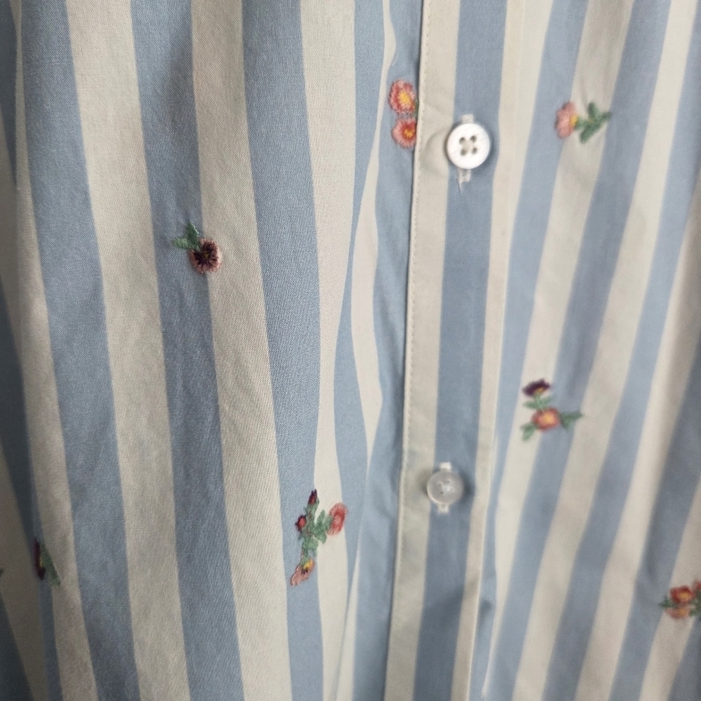 Sezane Maxy Shirt in Flowers on Blue Stripes size 44 - Picture 6 of 10